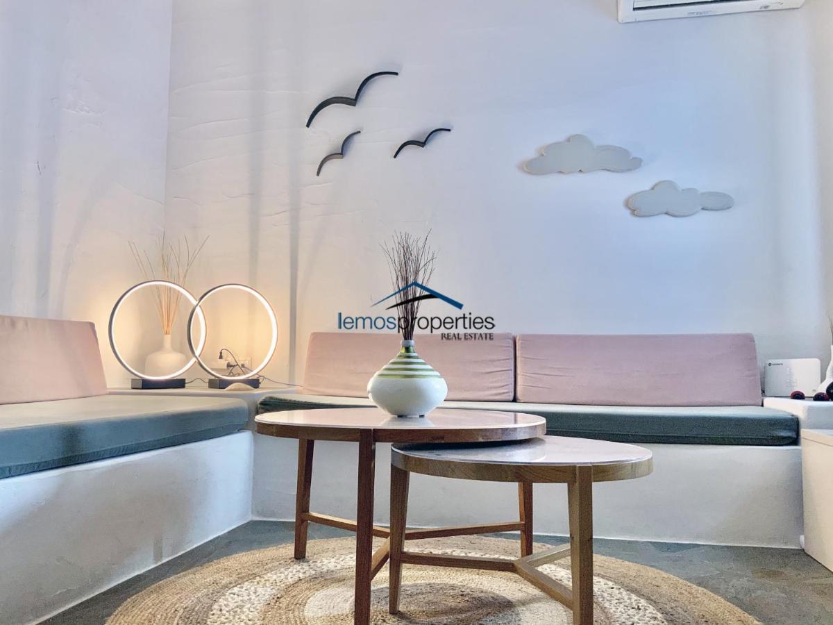 Aqua Blue, Only 100 Meters From The Beach Of Gialiskari Ioulis Εξωτερικό φωτογραφία