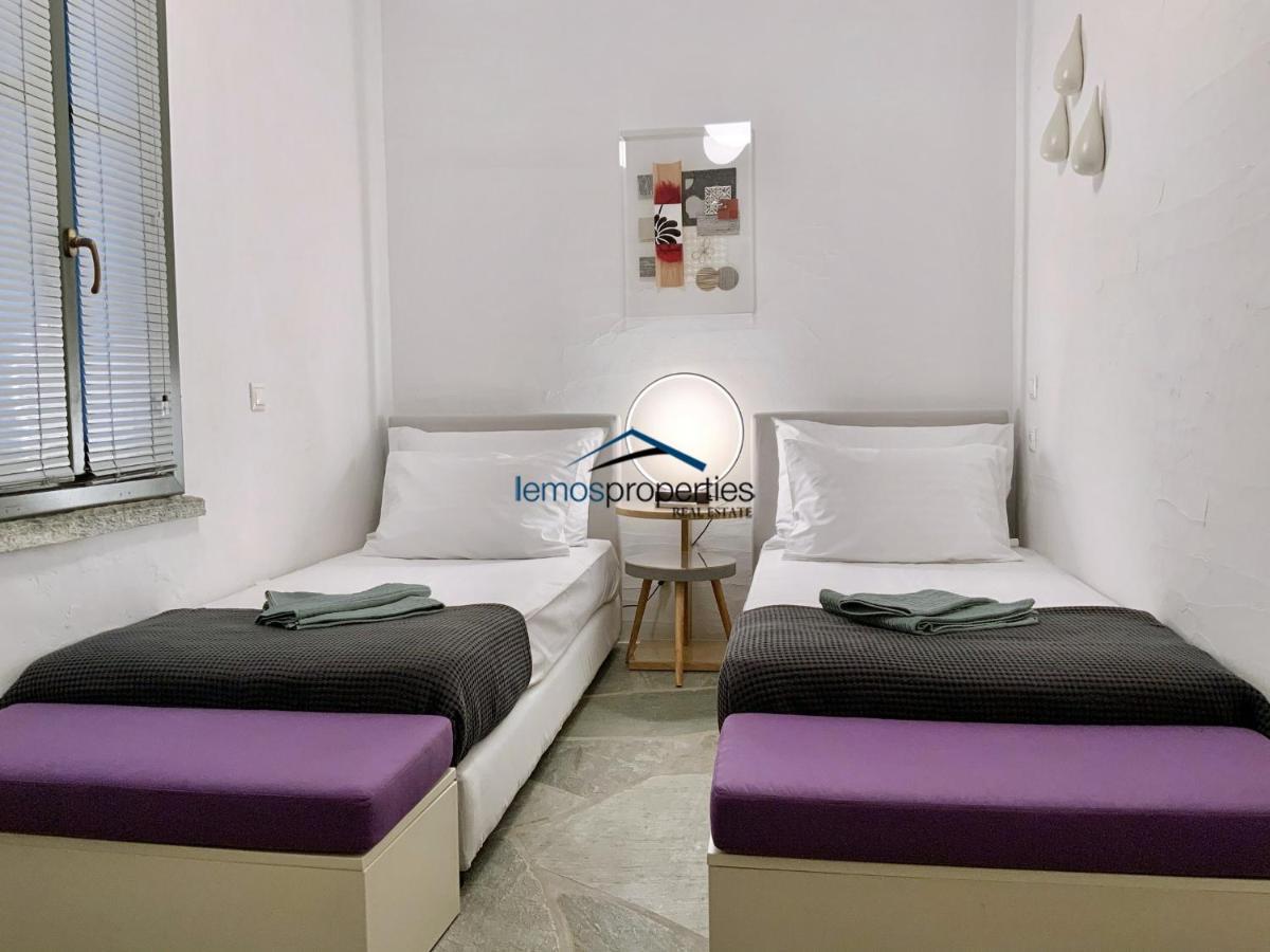 Aqua Blue, Only 100 Meters From The Beach Of Gialiskari Ioulis Εξωτερικό φωτογραφία