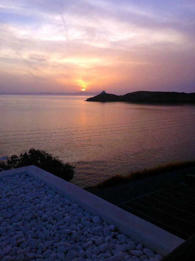 Aqua Blue, Only 100 Meters From The Beach Of Gialiskari Ioulis Εξωτερικό φωτογραφία