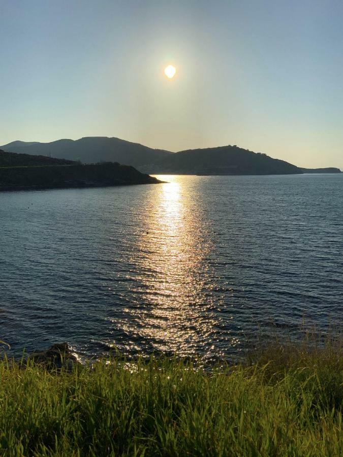 Aqua Blue, Only 100 Meters From The Beach Of Gialiskari Ioulis Εξωτερικό φωτογραφία