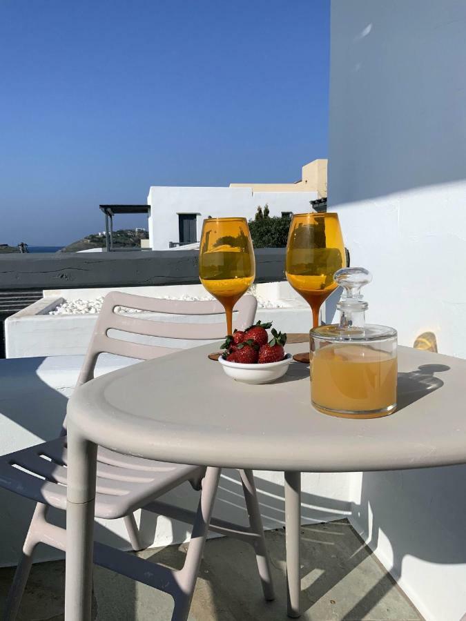 Aqua Blue, Only 100 Meters From The Beach Of Gialiskari Ioulis Εξωτερικό φωτογραφία